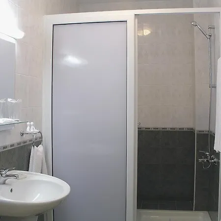 Ξενοδοχείο Druzhba 2*