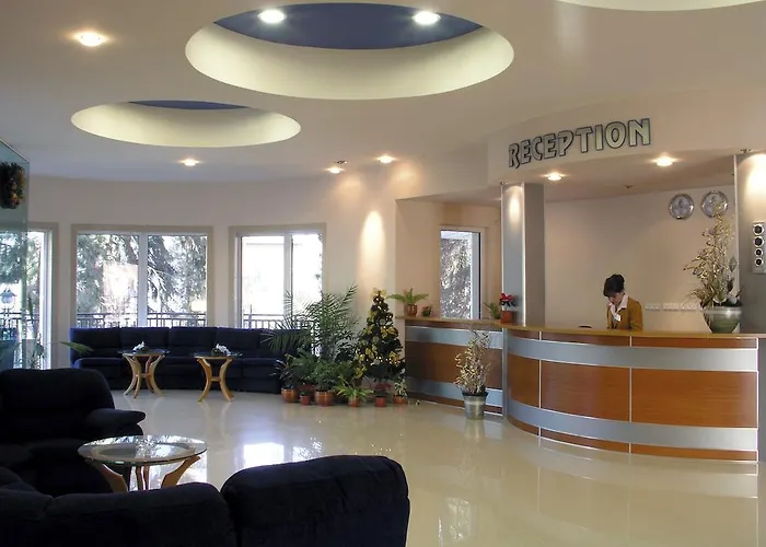 хотел дружба Банкя